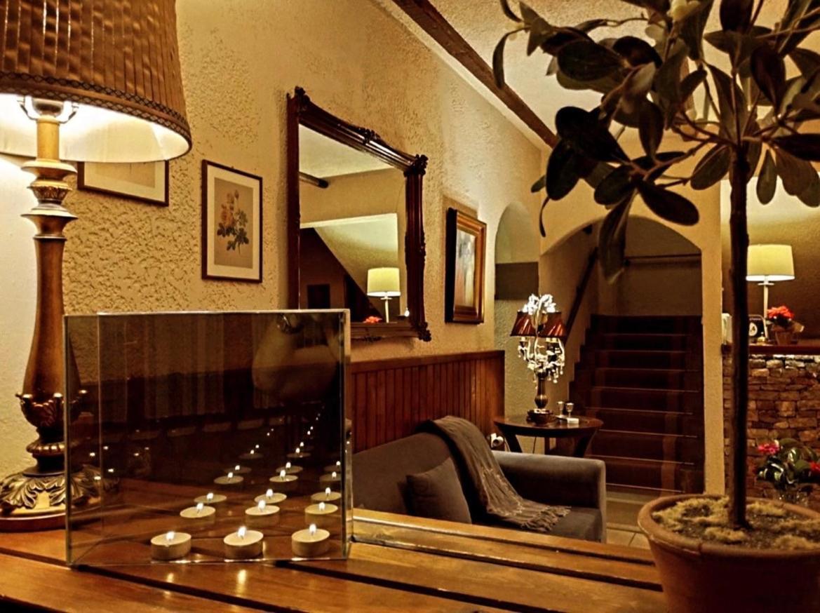 Fanaras Hotel Калаврита Экстерьер фото