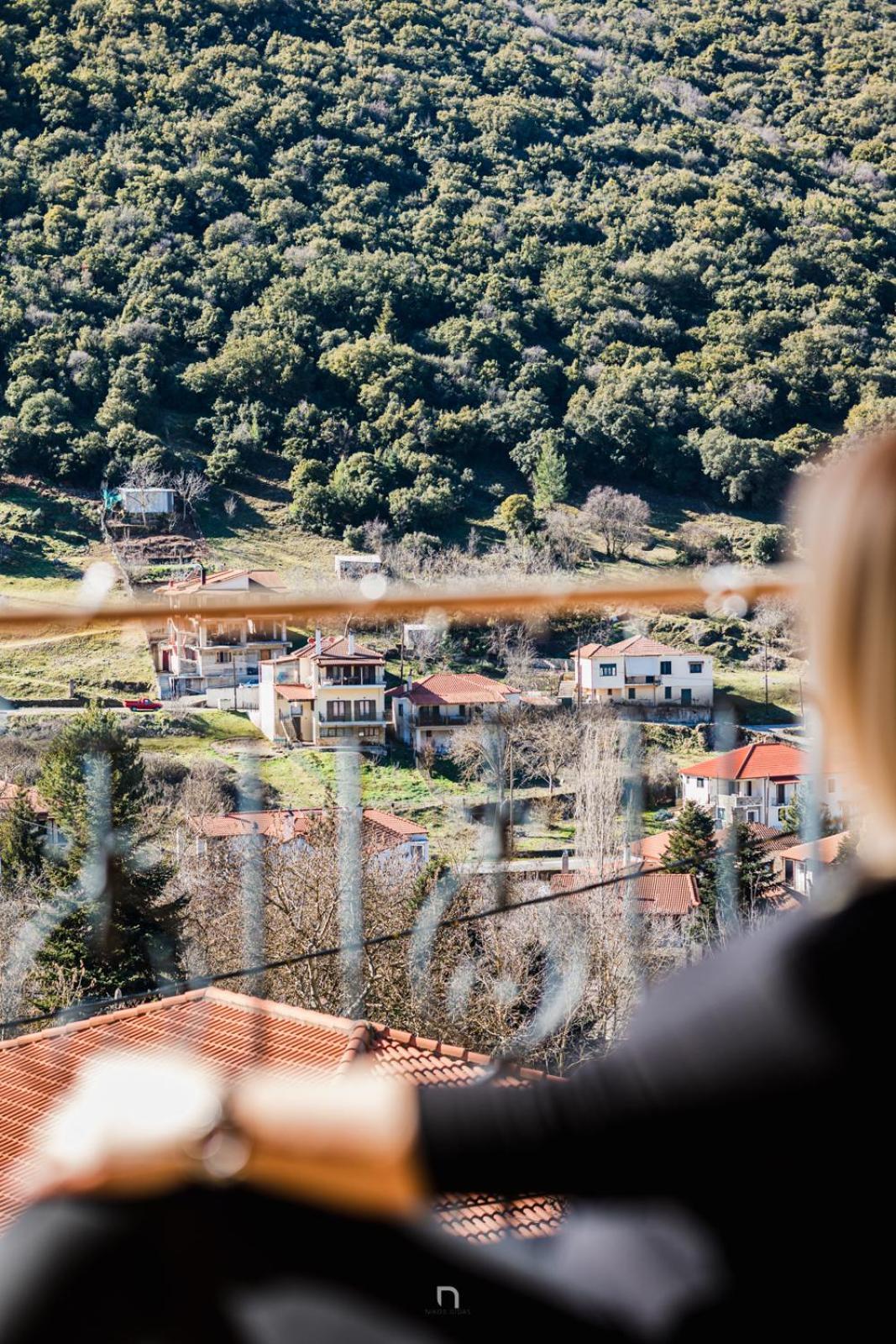 Fanaras Hotel Калаврита Экстерьер фото