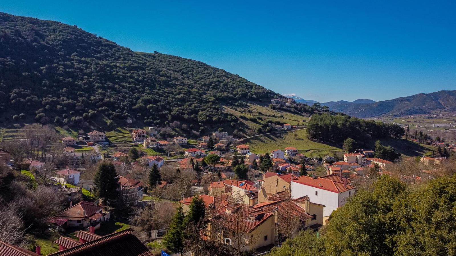 Fanaras Hotel Калаврита Экстерьер фото