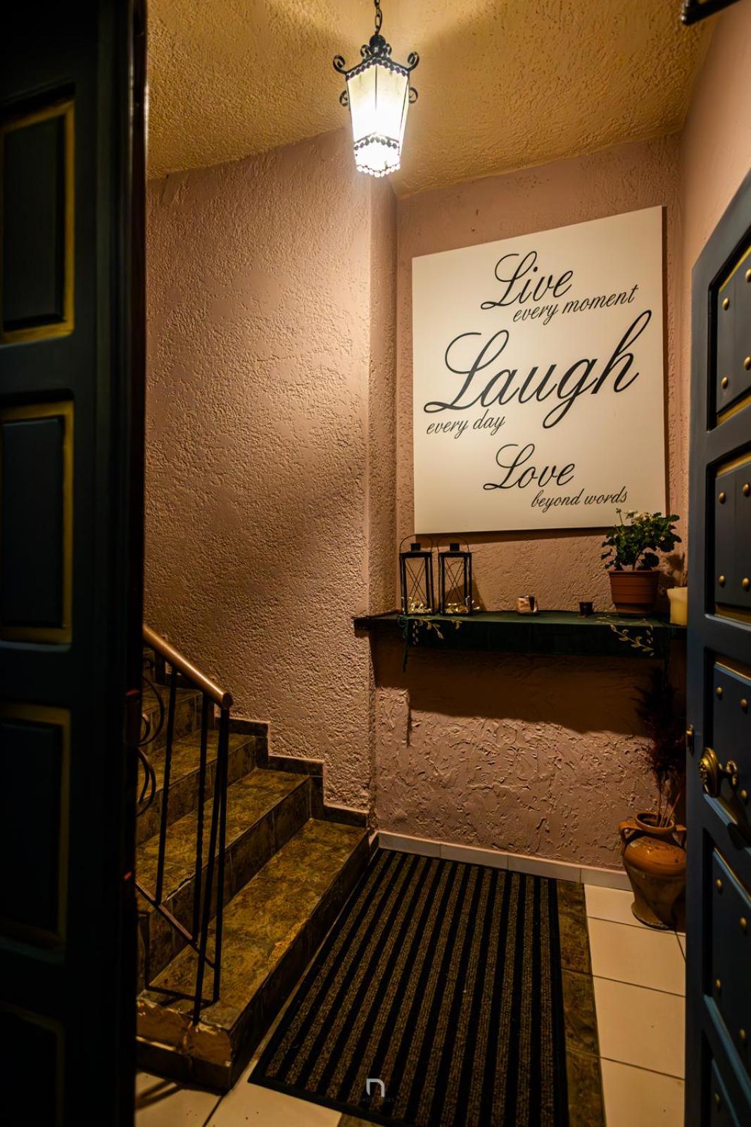 Fanaras Hotel Калаврита Экстерьер фото