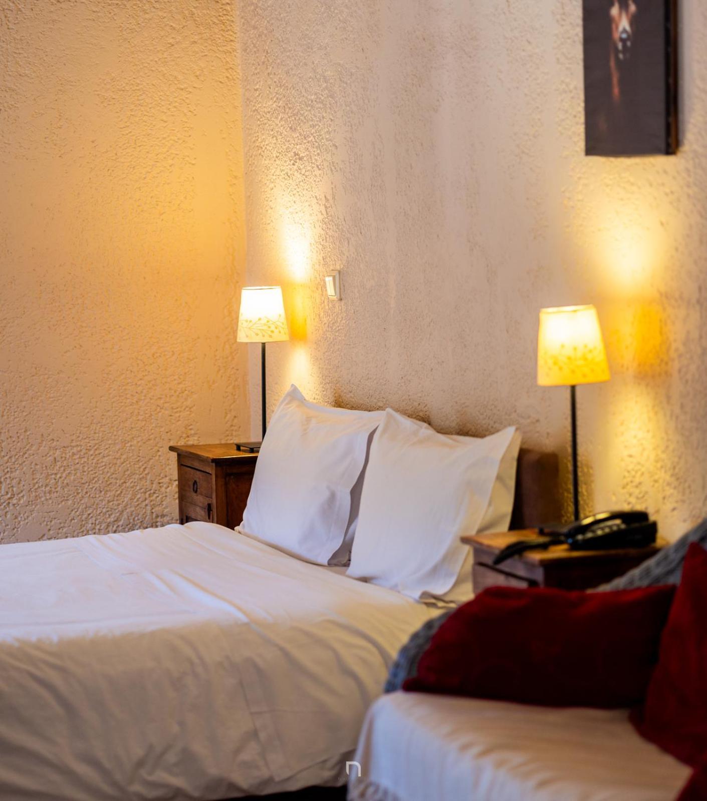 Fanaras Hotel Калаврита Экстерьер фото