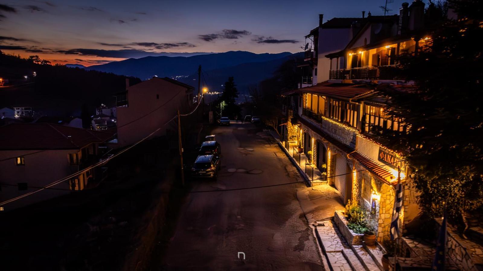 Fanaras Hotel Калаврита Экстерьер фото